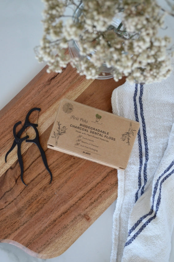 Mother Earth Biodegradable Charcoal Dental Floss Picks (Box of 50 picks)